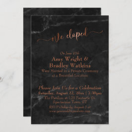 Copper Script Wir haben Skripte auf schwarzem Marm Einladung