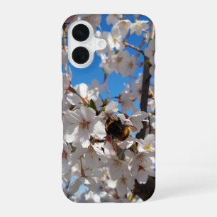 Coque iPhone 16 Bourdon sur la floraison de cerisier sauvage