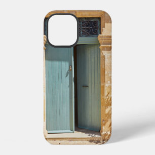 Coque iPhone 12 Anciennes portes authentiques vertes à Nicosie Chy