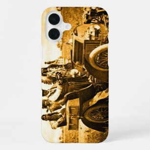 COQUE iPhone 16 PLUS APACHES ET GERONIMO CONDUISANT UNE VOITURE AUTOMOB