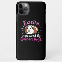 Easily Distracted by Guinée Pigs | Cute Pet