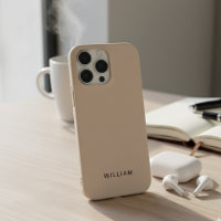 Étui iPhone beige personnalisé avec texte personna