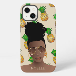 Etui iPhone 13 Femme noire, nuances dorées, motif ananas, beige