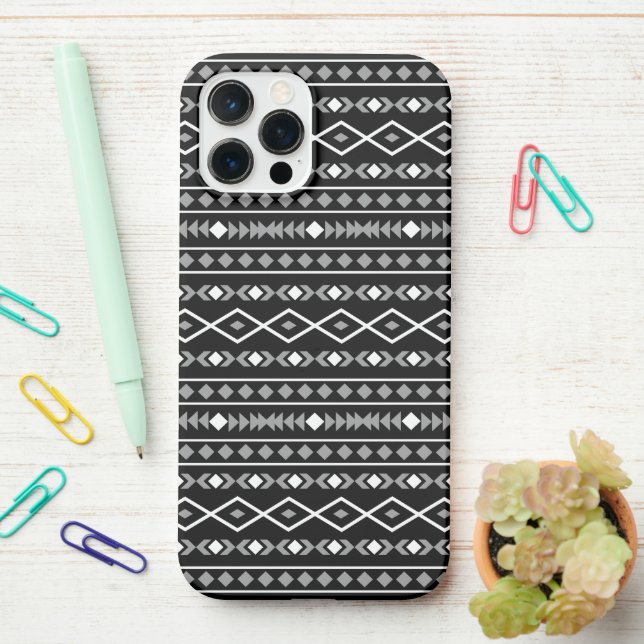 Coque iPhone Formes aztèques Motif blanc gris noir (Sur le bureau)