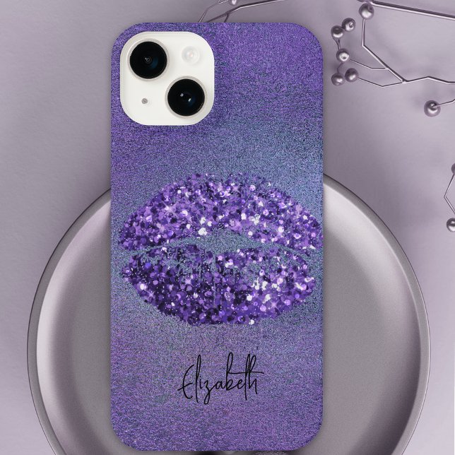 Coque iPhone Glam moderne violet brillant Kiss Lipstick Emprein (Créateur téléchargé)