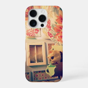 Coque iPhone 16 Pro maison de poupée en crème