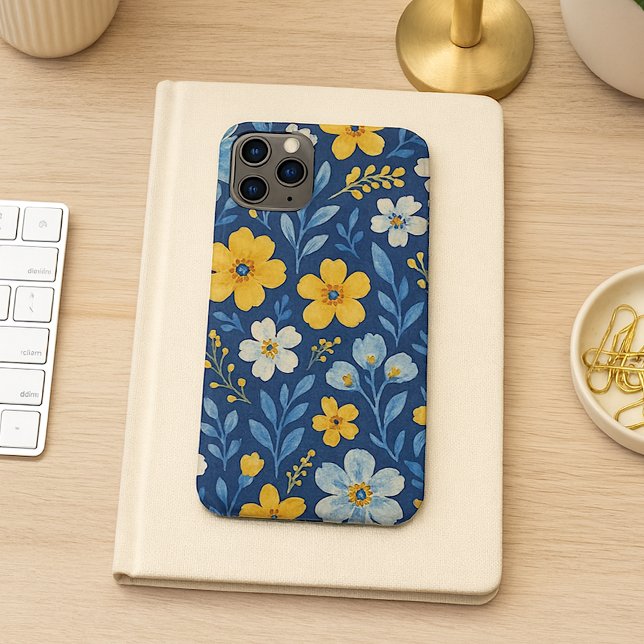 Coque iPhone Motif d'art floral méditerranéen classique (Créateur téléchargé)