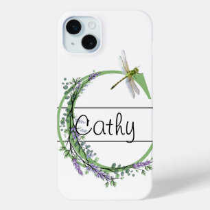 Coque iPhone 15 Mini Alphabet lettre C, aquarelle Lavender Dragonfly