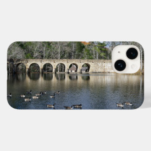 Coque Pour iPhone 14 Automne sur le lac Byrd