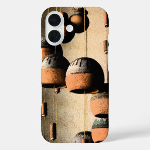 Coques iPhone 16 Carillons en spirale d'argile du Sud-Ouest Nature 