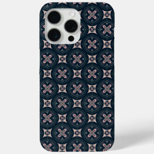 Coque iPhone 15 Pro Max carreaux géométriques floraux de couleur terreuse