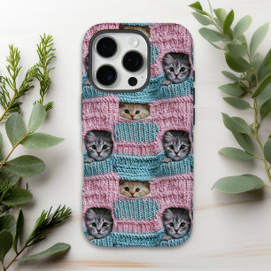 Coques iPhone 16 Pro Chats Mignons Rose Bleu Tricot Féminin