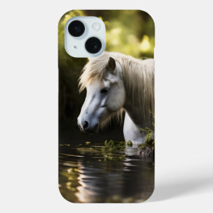Coque Pour iPhone 15 Cheval blanc dans l'étang