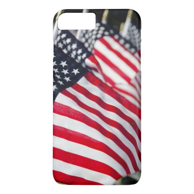 Coques Case-Mate iPhone Cimetière militaire historique avec drapeaux améri (Dos)