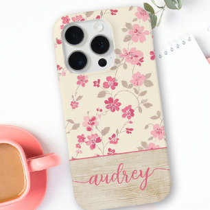 Coque iPhone 15 Pro Cute Personnalisé Bois Floral Script Monogramme No