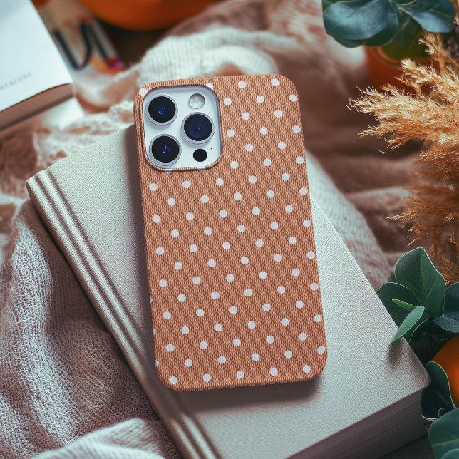Coques Case-Mate iPhone Dotty Delight Orange (A Dotty Delight Orange Case-Mate iPhone Case is displayed.)