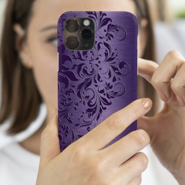 Coques Case-Mate iPhone Élégante Dentelle Florale Violette Profonde Sur Vi (Créateur téléchargé)