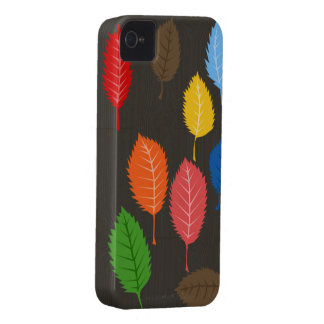 Étui iPhone 4 feuille coloré sur la fibre de bois