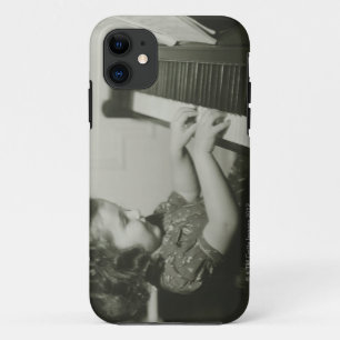 Etui iPhone Case-Mate Fille jouant le piano