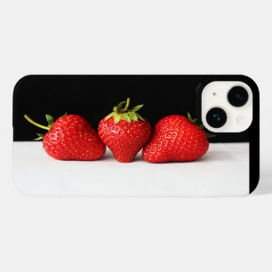 Coque Pour iPhone 14 Fraises Sur Noir Sur Blanc Iphcna