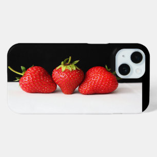 Coque Pour iPhone 15 Fraises Sur Noir Sur Blanc Iphcnm