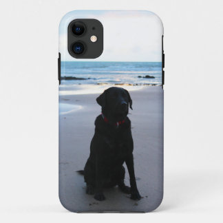 Coque Case-Mate Pour iPhone Labrador noir sur une plage
