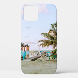 Case-Mate iPhone CASE MAISON EN BOIS BLEU PRÈS DU CORPS D'EAU
