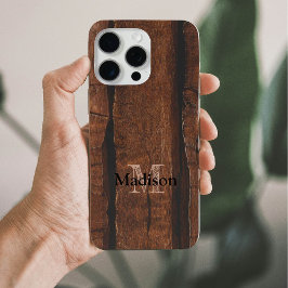 Coque iPhone 15 Pro Max Monogramme de bois ancien brun foncé rustique
