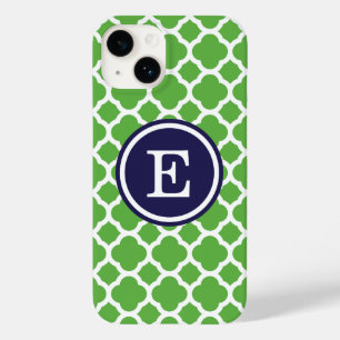 Coque Pour iPhone 14 Monogramme sur mesure de Quatrefoil vert et marine