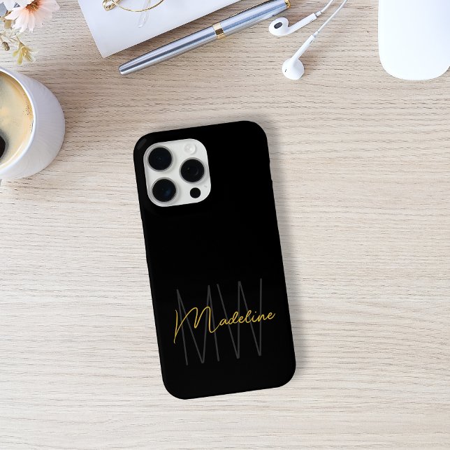 Coques Case-Mate iPhone Or Monogramme Moderne Chic (Black and Gold Monogram Phone Case by MINTIC DESIGN STUDIO)