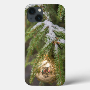 iPhone 13 Case Ornement de Noël en verre d'or sur arbre À feuilla