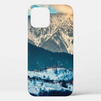 Case-Mate iPhone Case Paysage d'hiver dans la montagne des Carpates. Bra