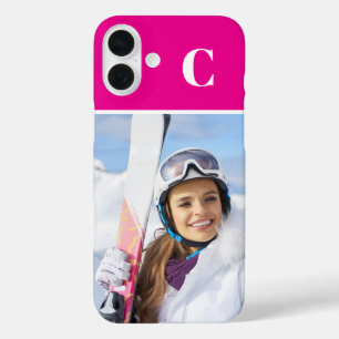 Coques iPhone 16 Plus Photo de sport d'hiver Monogrammé rose chaud