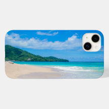 Plage tropicale, Eau Turquoise, Ciel Bleu