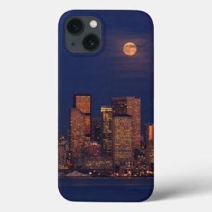 iPhone 13 Case Pleine lune se levant au-dessus de l'horizon du