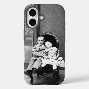 Coques iPhone 16 Portrait antique hantant de frères et sœurs