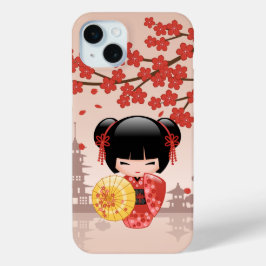 Coque iPhone 15 Mini Poupée rouge Sakura Kokeshi - Geisha japonais