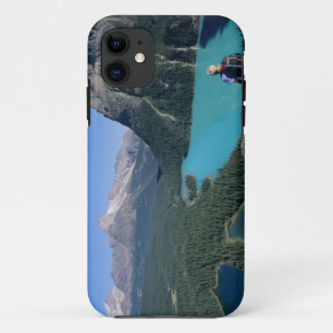 Coque Case-Mate Pour iPhone Randonneur surplombant le lac de couleur turquoise