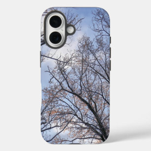 Coques iPhone 16 Regardant les arbres d'un matin d'hiver