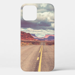 Case-Mate iPhone Case Route dans le pays des Prairies. Déserté naturel