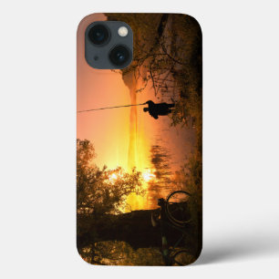 Case-Mate iPhone Case Silhouette du pêcheur sur le lac au coucher du sol