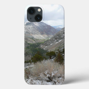 iPhone 13 Coque Traverser les montagnes neigeuses de la Sierra Nev