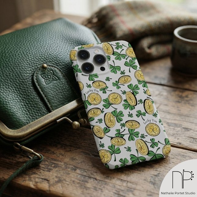 Coques Case-Mate iPhone Vert Or St Patrick Trèfle Chanceux Vous  (Green Gold St Patricks Shamrock Lucky You iPhone 14 Pro Max Case with hand-drawn ink art)