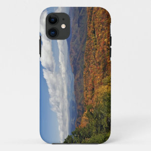 Case-Mate iPhone Case Vue automnale des montagnes du sud des Appalaches