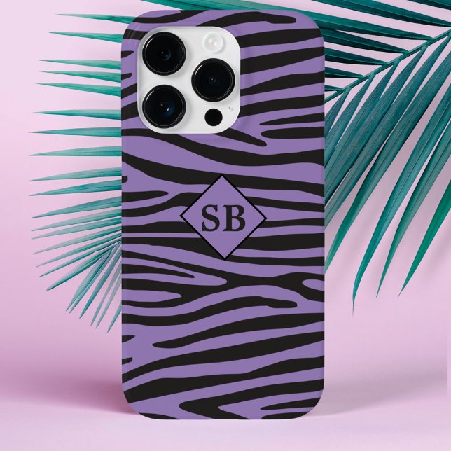 Coques Case-Mate iPhone Zèbre Imprimer Violet Noir Grilles Monogrammes (A purple and black zebra print phone case with space for your initials)