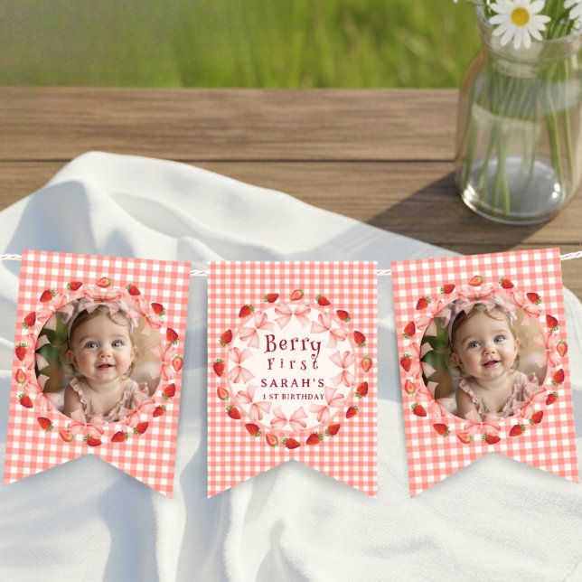 Coquette Berry First Birthday Red Gingham Photo Wimpelkette (Coquette Berry First Birthday Red Gingham Photo Bunting Flags)