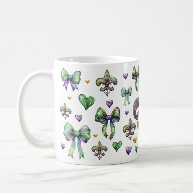 Coquette Bow und Mardi Gras Vibes Kaffeetasse (Links)