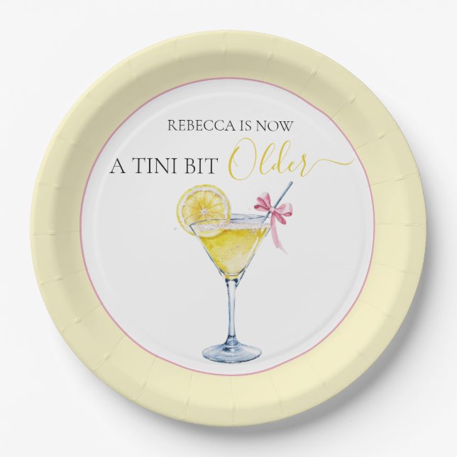 Coquette Lemon Cocktail A Tini Bit Older Birthday Pappteller (Vorderseite)
