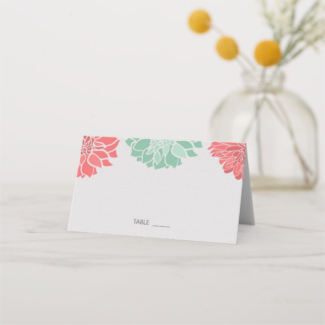 Coral and Mint Dahlia Floral Wedding Platzkarte (Vorderseite)
