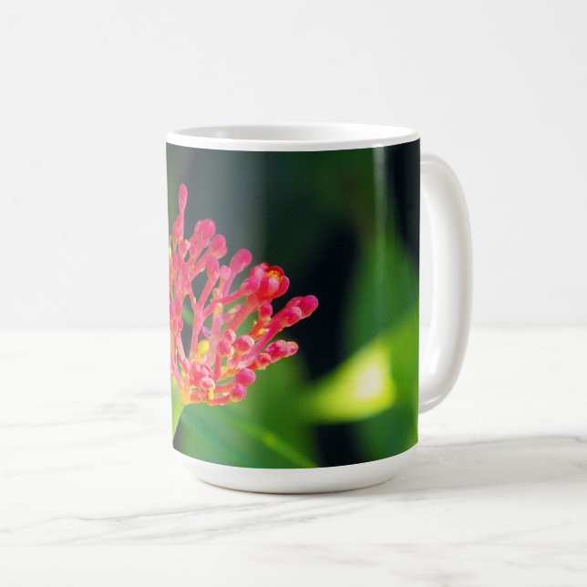 Coral Bush in Blüte Kaffeetasse (VorderseiteRechts)